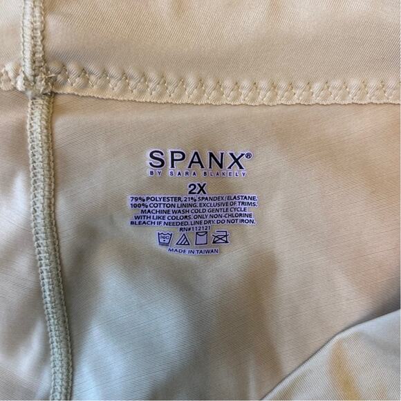 NWOT Spanx Thinstincts (?) Capri Shaping Thighs and Tummy Nude Size 2X - Picture 3 of 6